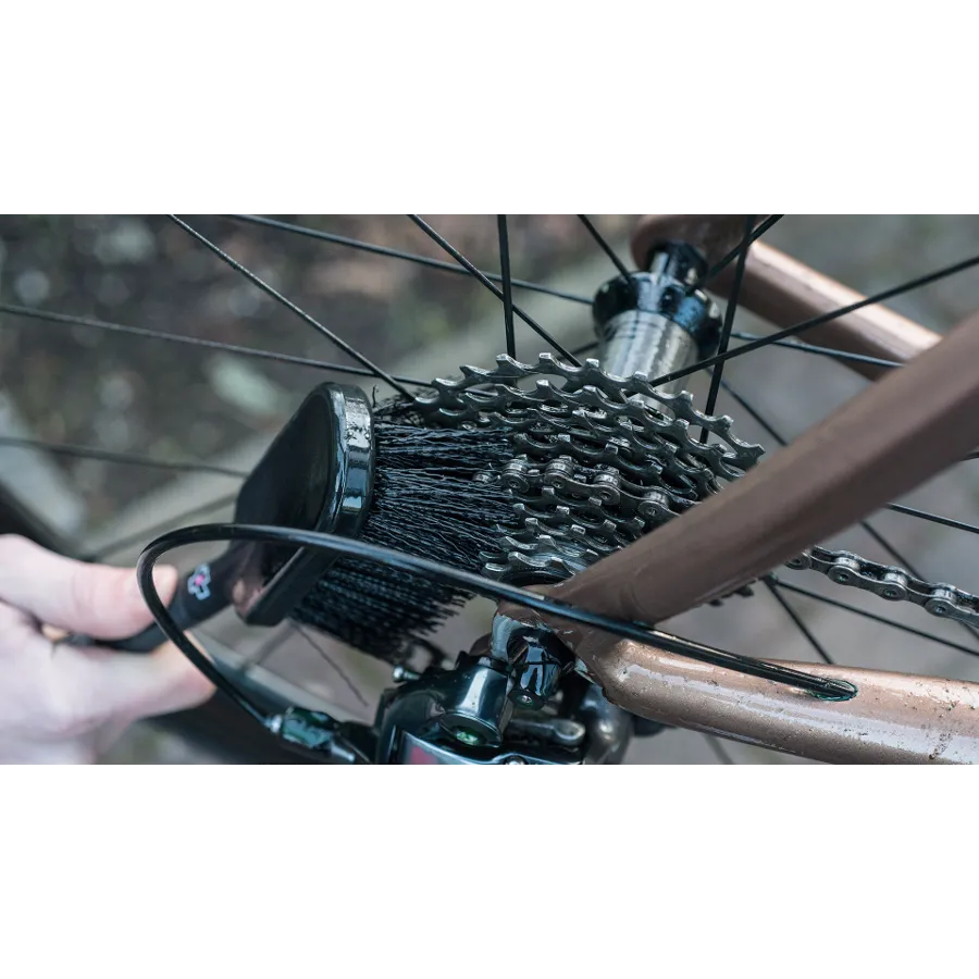 Muc-Off Tire and Cassette Brush